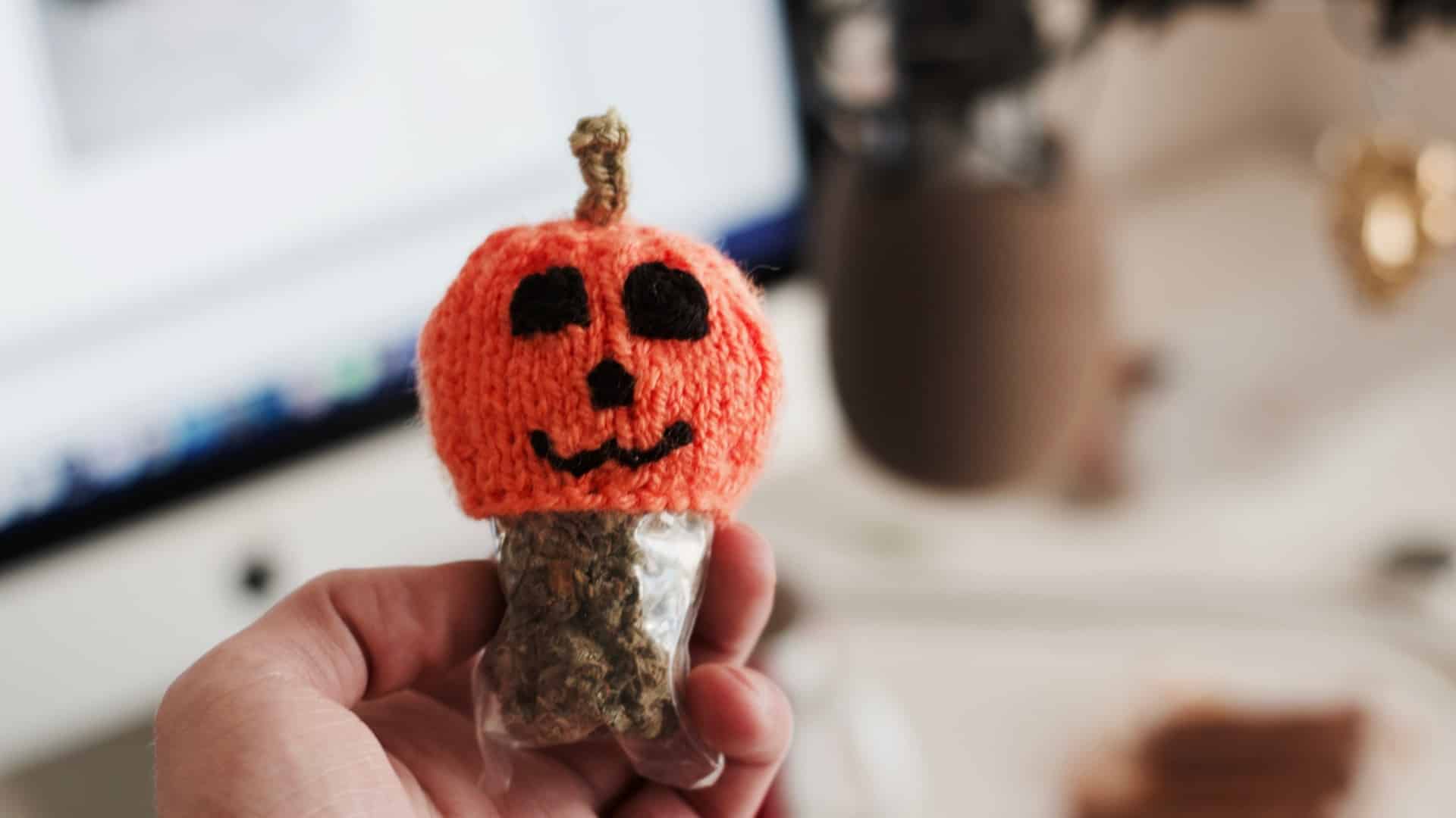 how to show love for weed with your halloween costume in oakville