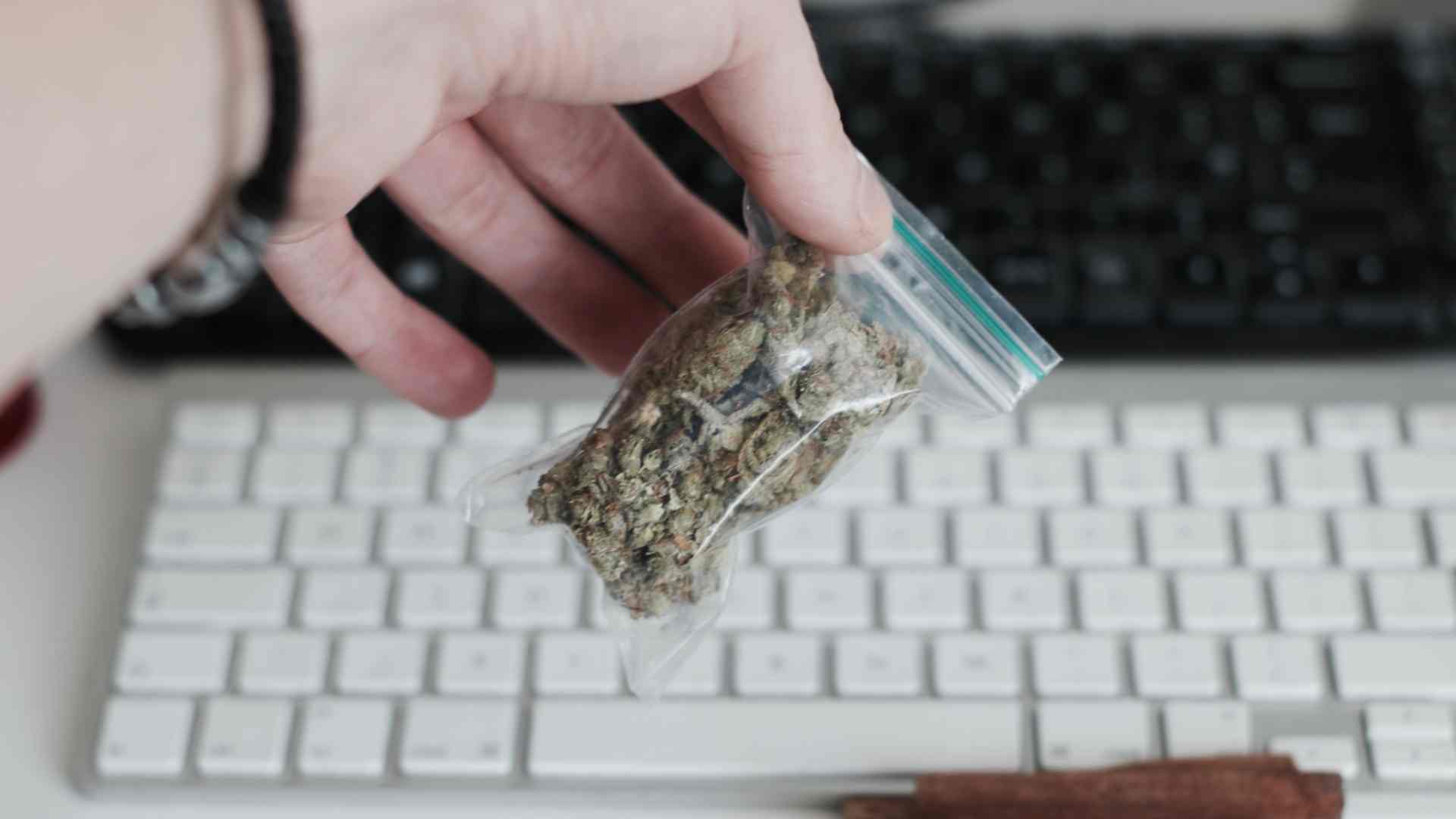 how to get the best deals on online weed delivery